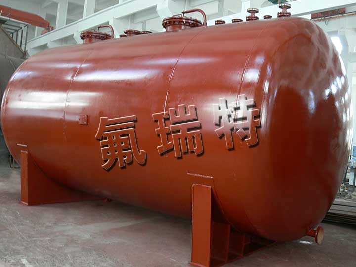 鋼襯塑儲罐、反應(yīng)釜